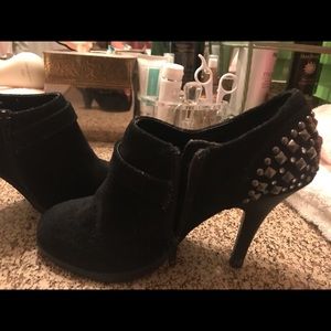 Women’s booties